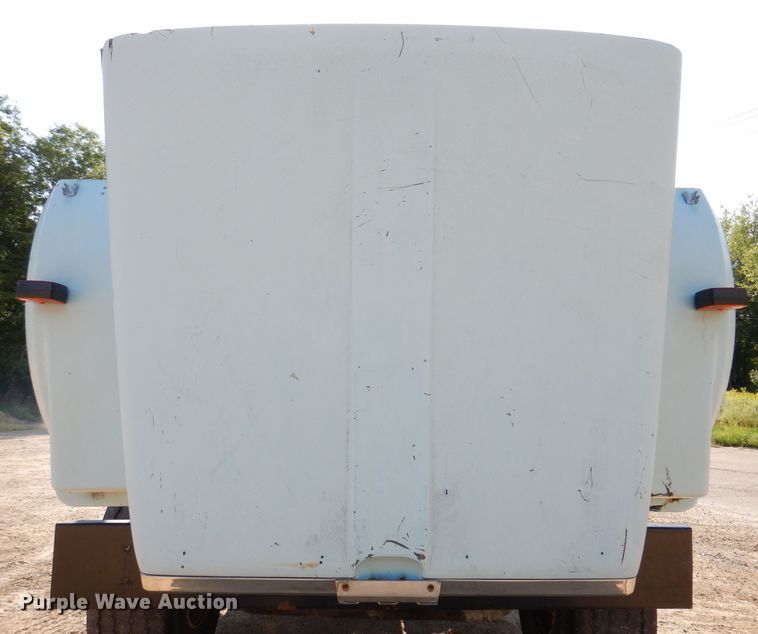 image for item IN9974 1992 Western Star 4864F  truck cab and chassis