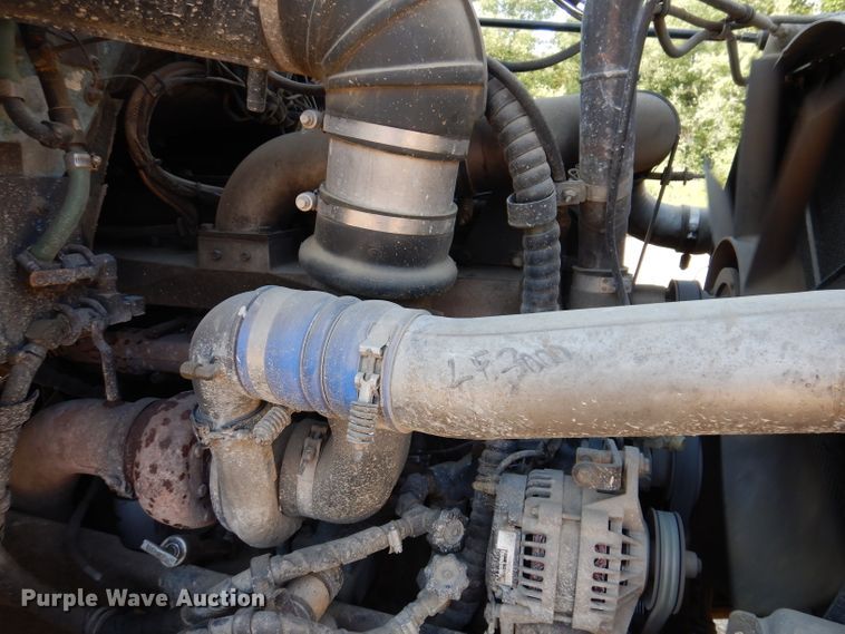 image for item IN9974 1992 Western Star 4864F  truck cab and chassis