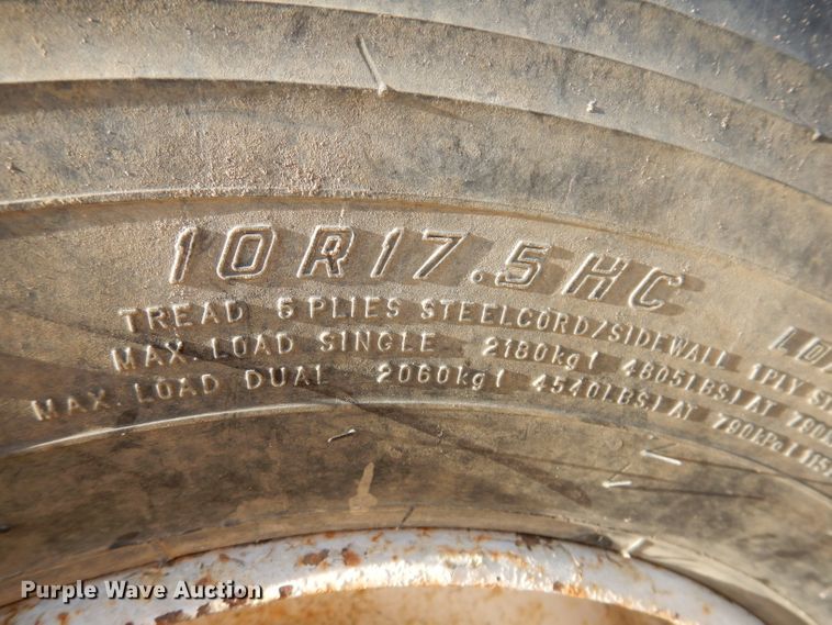 image for item IN9974 1992 Western Star 4864F  truck cab and chassis