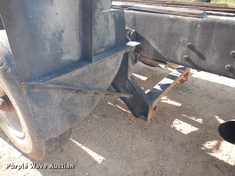 image for item IN9974 1992 Western Star 4864F  truck cab and chassis