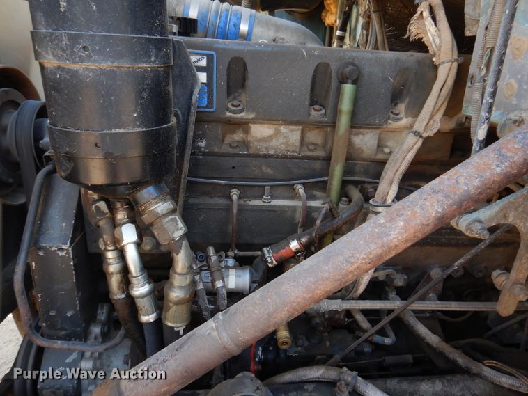 image for item IN9975 1992 Western Star 4864F  truck cab and chassis