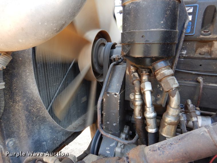 image for item IN9975 1992 Western Star 4864F  truck cab and chassis