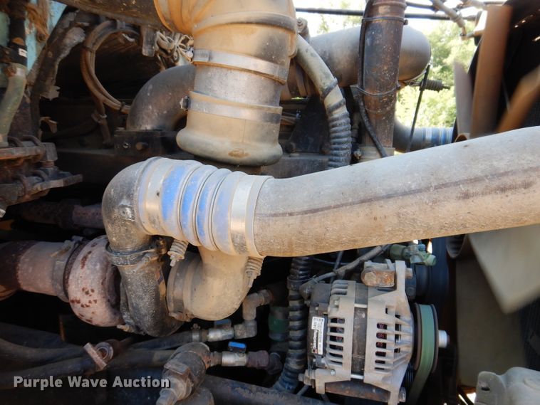 image for item IN9975 1992 Western Star 4864F  truck cab and chassis