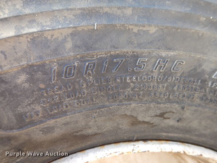 image for item IN9975 1992 Western Star 4864F  truck cab and chassis