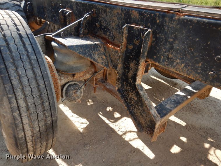image for item IN9975 1992 Western Star 4864F  truck cab and chassis
