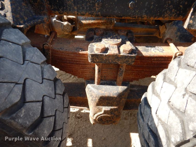 image for item IN9975 1992 Western Star 4864F  truck cab and chassis