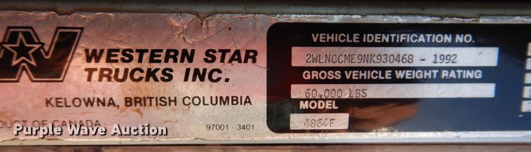 image for item IN9975 1992 Western Star 4864F  truck cab and chassis