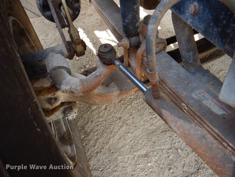 image for item IN9976 1992 Western Star 4864F  truck cab and chassis