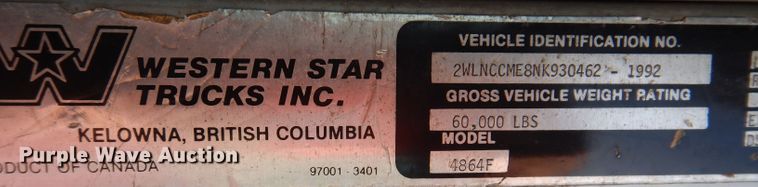 image for item IN9976 1992 Western Star 4864F  truck cab and chassis