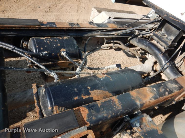 image for item IN9977 1992 Western Star 4864F  truck cab and chassis