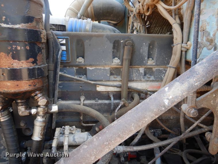 image for item IN9977 1992 Western Star 4864F  truck cab and chassis