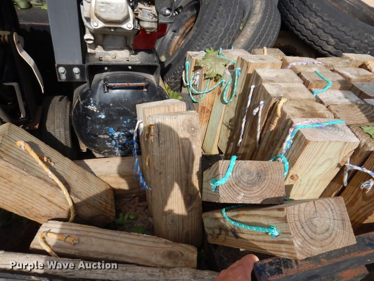 image for item IN9978 1996 Peterbilt 377  toter truck