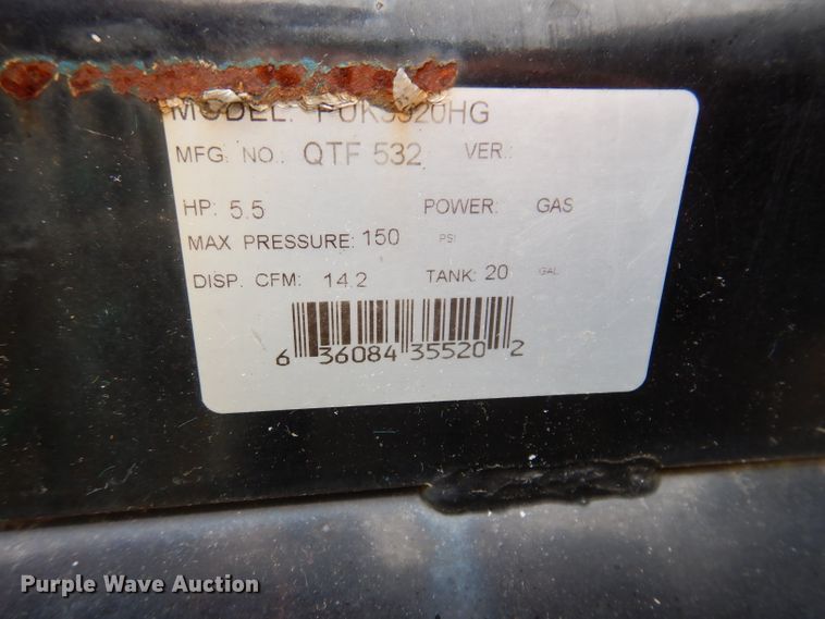 image for item IN9978 1996 Peterbilt 377  toter truck