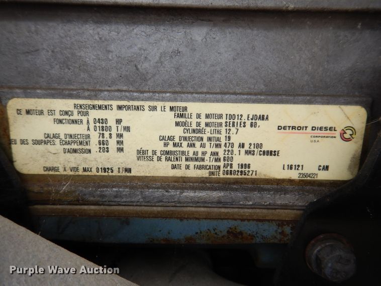 image for item IN9978 1996 Peterbilt 377  toter truck