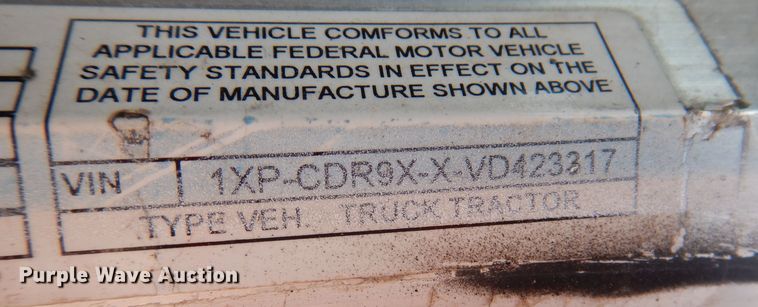 image for item IN9978 1996 Peterbilt 377  toter truck