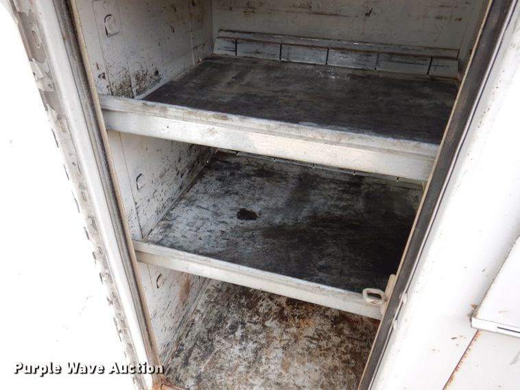 image for item IN9979 2006 Ford F550  utility / service truck