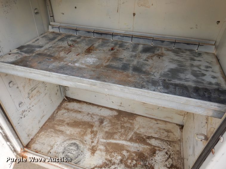 image for item IN9979 2006 Ford F550  utility / service truck