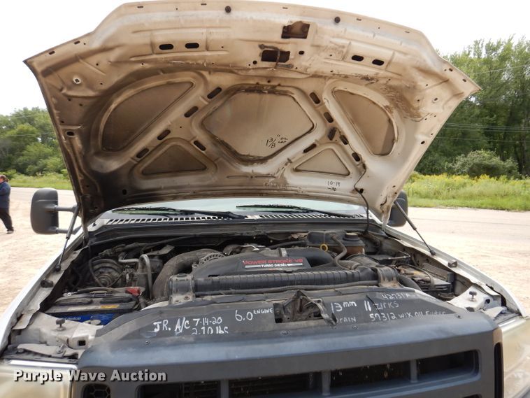 image for item IN9979 2006 Ford F550  utility / service truck