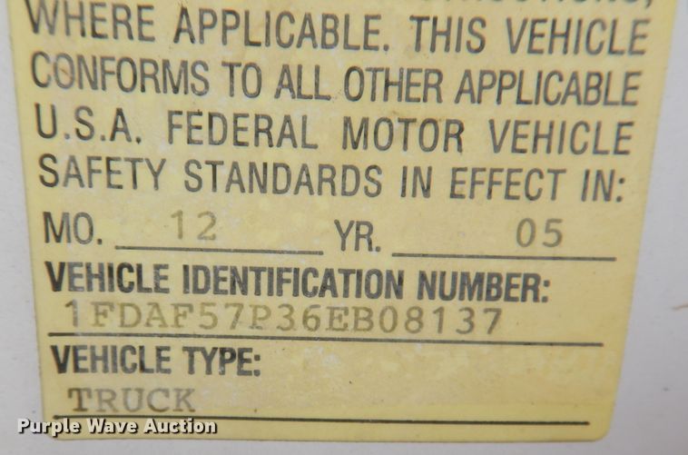 image for item IN9979 2006 Ford F550  utility / service truck