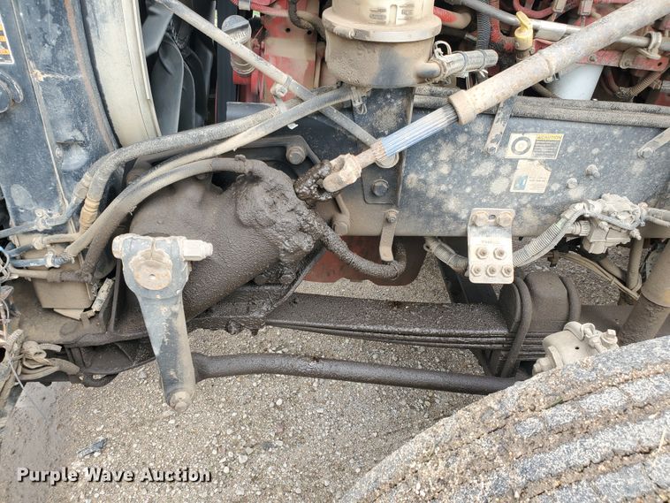 image for item IT9827 2009 Kenworth T800  semi truck