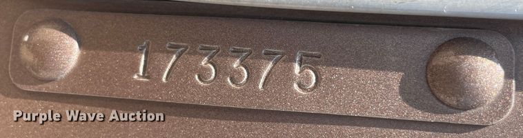 image for item JQ9715 2007 Kenworth T800  semi truck