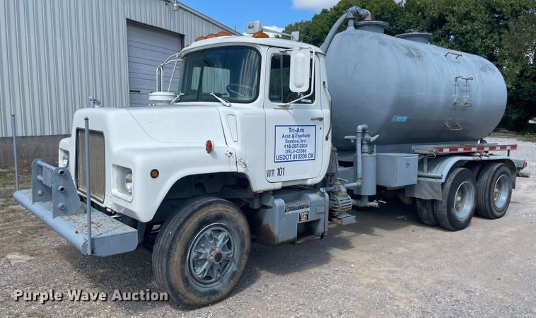 image for item JQ9740 1980 Mack DM686S  water truck