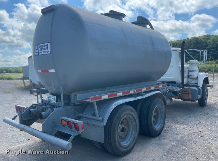 image for item JQ9740 1980 Mack DM686S  water truck