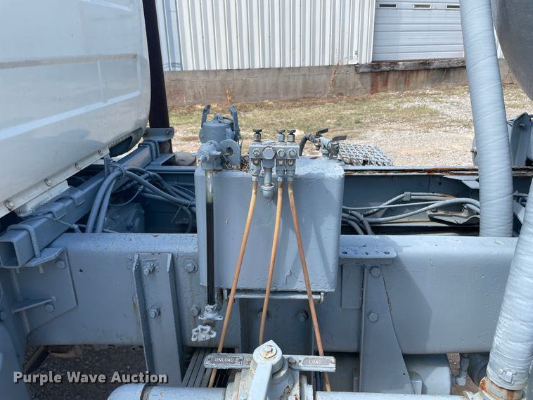 image for item JQ9740 1980 Mack DM686S  water truck