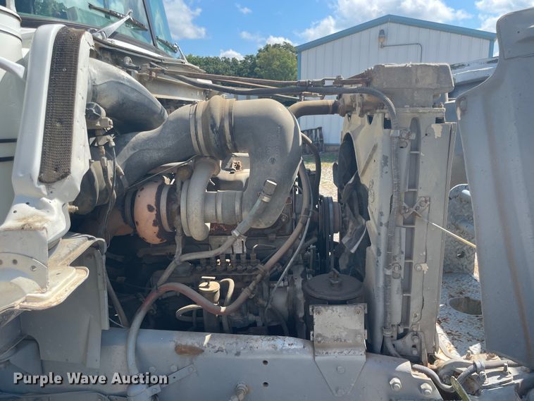 image for item JQ9740 1980 Mack DM686S  water truck