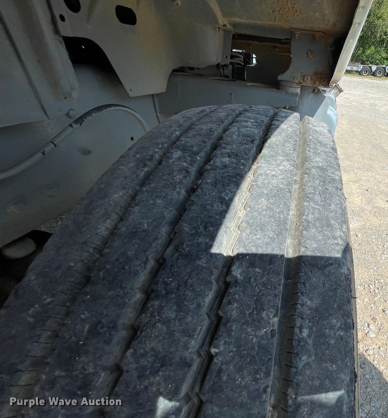 image for item JQ9740 1980 Mack DM686S  water truck