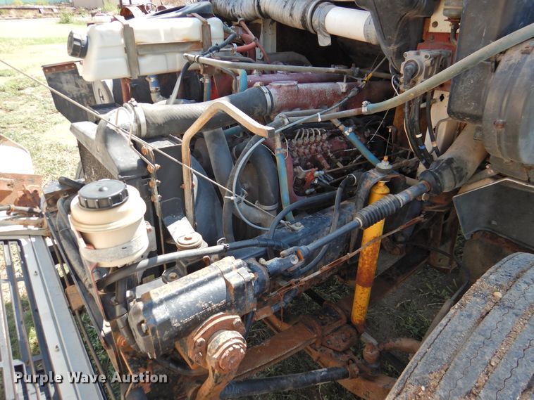 image for item JX9906 1990 Mack CS200P  utility / service truck