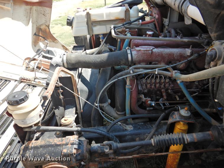 image for item JX9906 1990 Mack CS200P  utility / service truck