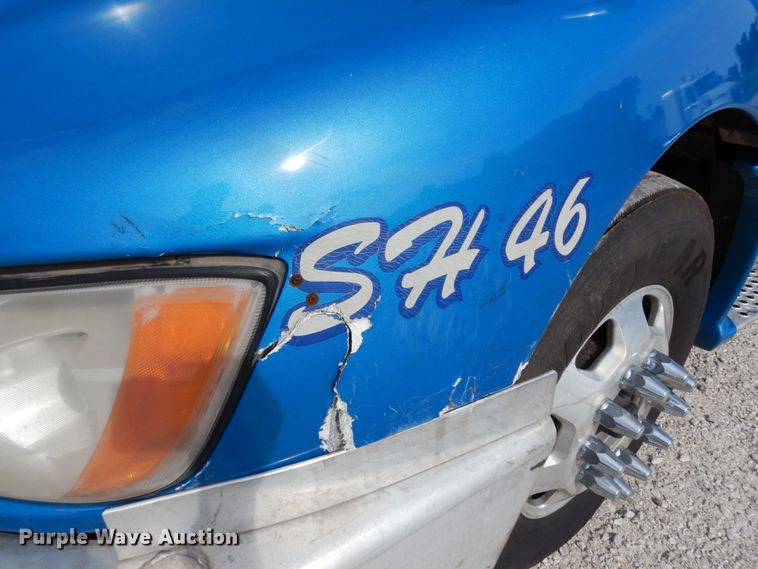 image for item KI9667 2012 Kenworth T660  semi truck