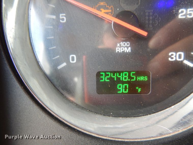 image for item KI9667 2012 Kenworth T660  semi truck