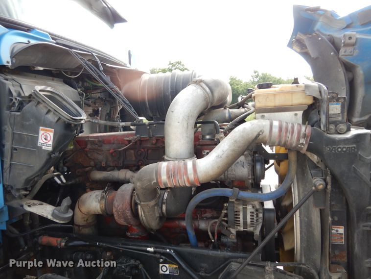 image for item KI9667 2012 Kenworth T660  semi truck