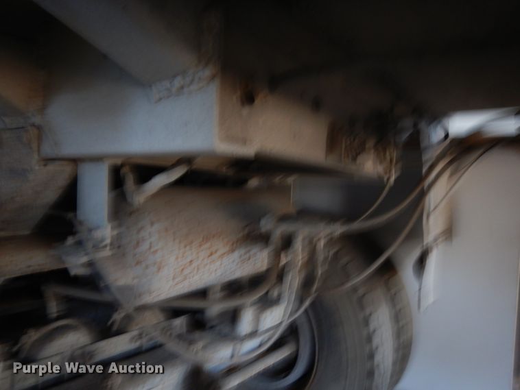 image for item KK9114 1972 Fruehauf  end dump trailer