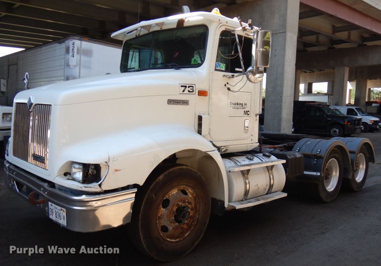 image for item KK9116 2000 International 9200i  semi truck