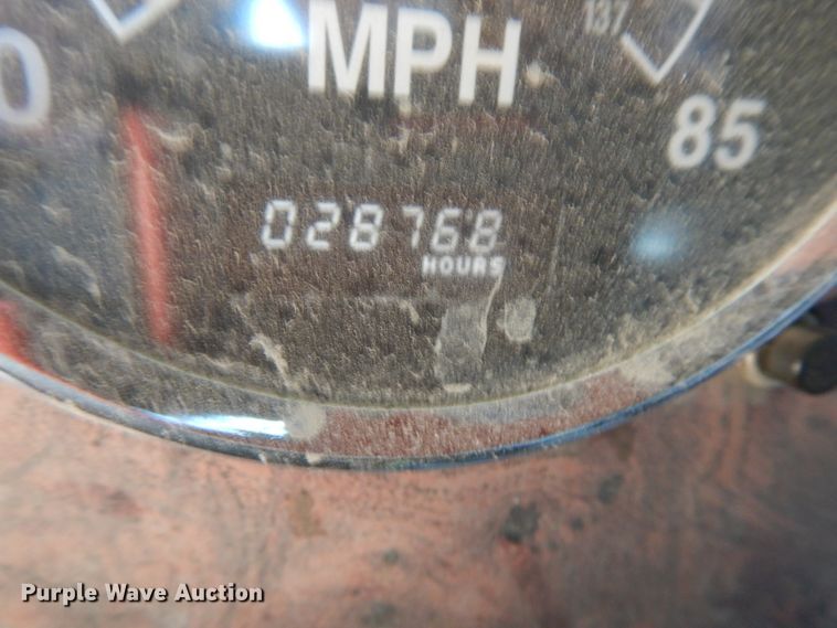 image for item KK9116 2000 International 9200i  semi truck