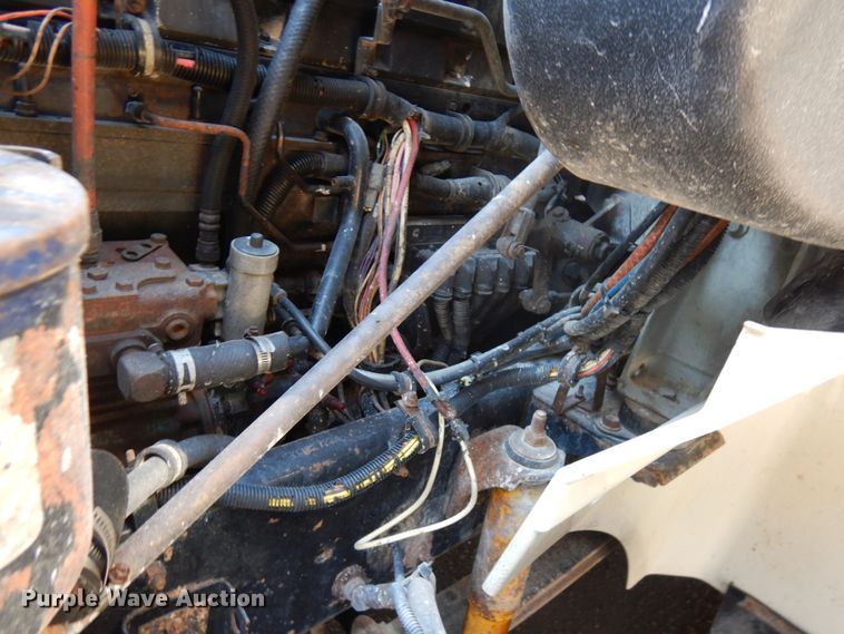 image for item KK9116 2000 International 9200i  semi truck