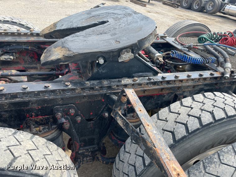 image for item KK9425 1997 Kenworth T800  semi truck