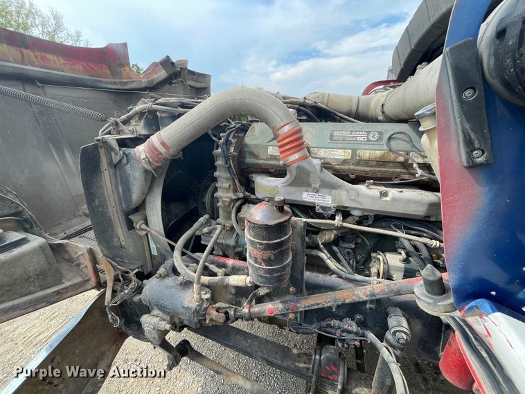 image for item KK9425 1997 Kenworth T800  semi truck