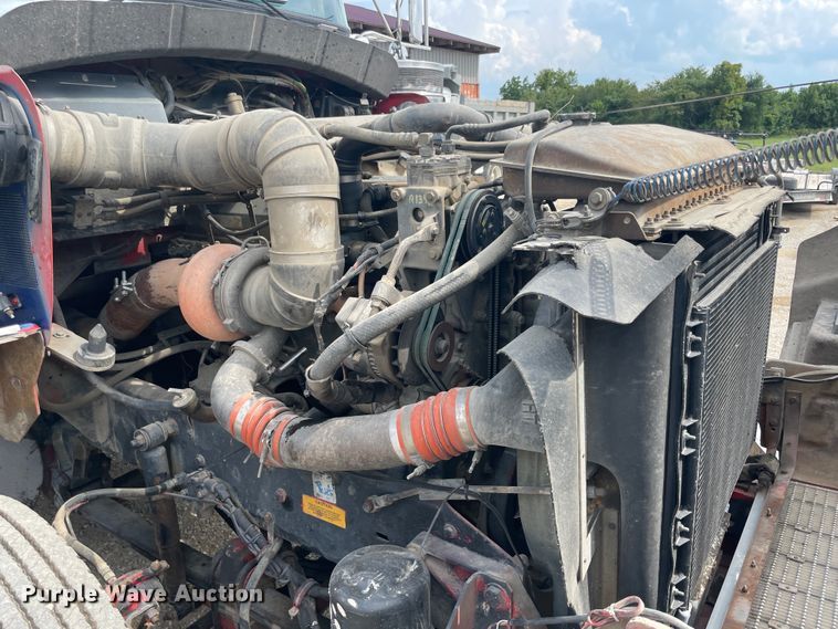 image for item KK9425 1997 Kenworth T800  semi truck