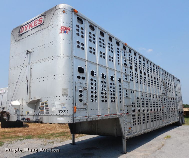image for item KU9391 2001 Wilson PSDCL-302  livestock trailer