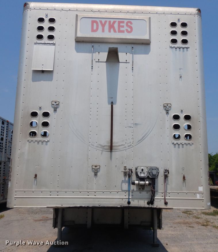 image for item KU9392 2007 Eby  livestock trailer