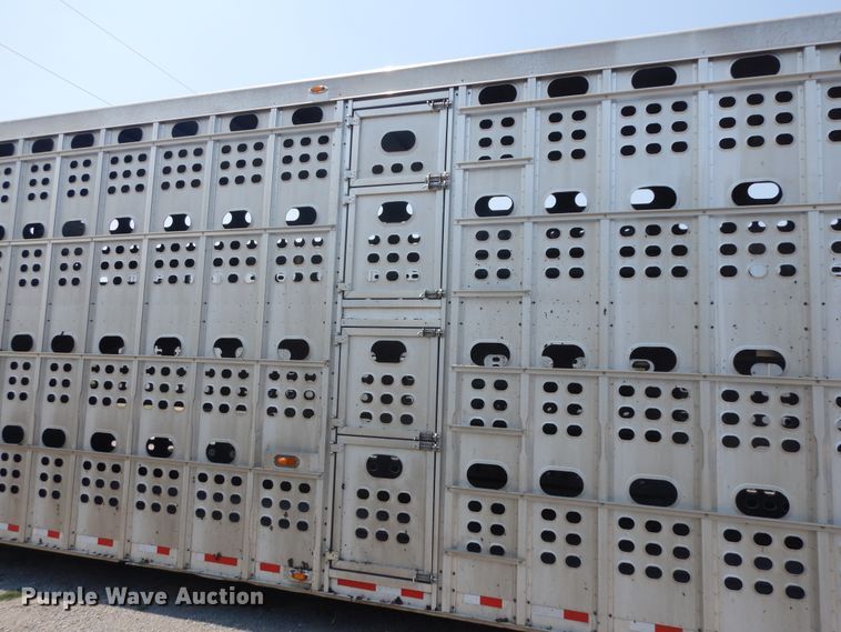 image for item KU9392 2007 Eby  livestock trailer