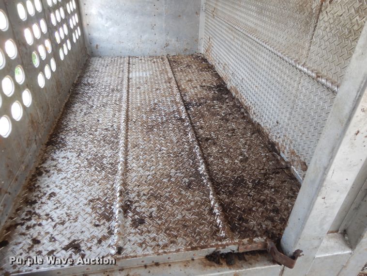 image for item KU9392 2007 Eby  livestock trailer