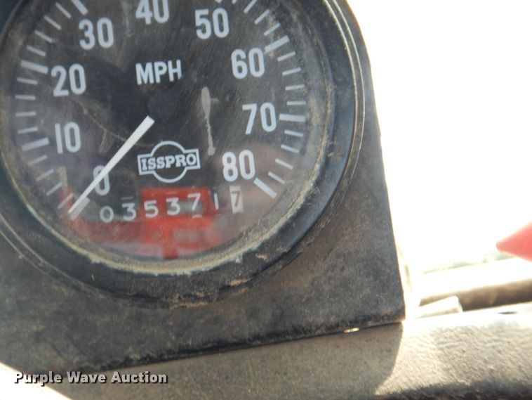 image for item KX9447 1994 White GMC WCA  truck cab and chassis