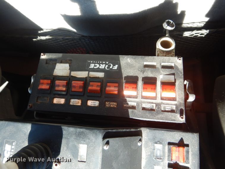 image for item DC8752 2002 Sterling L9500  dump truck