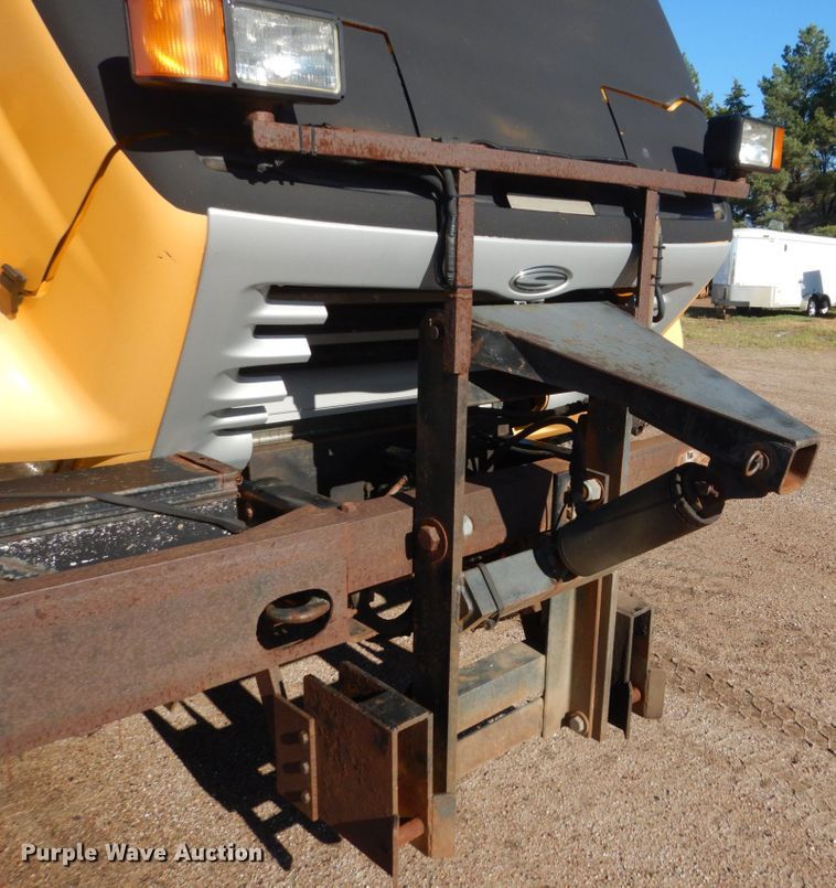 image for item DC8752 2002 Sterling L9500  dump truck