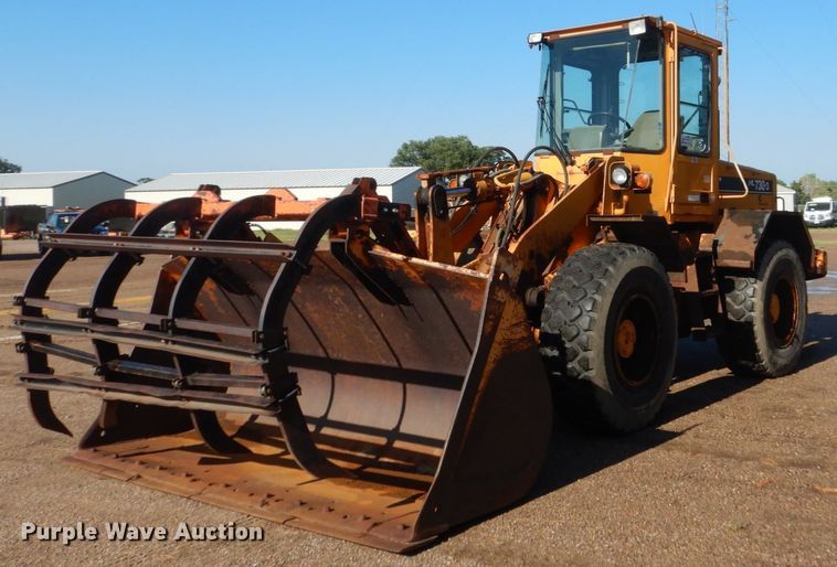 image for item DC8753 Hyundai HL730-3  wheel loader